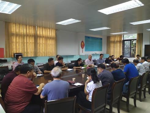 说明: C:\Users\Lenovo\Desktop\我校召开2020年师范类专业认证工作布置会.jpg